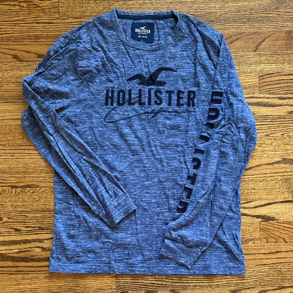 Hollister Navy Long Sleeve Tee